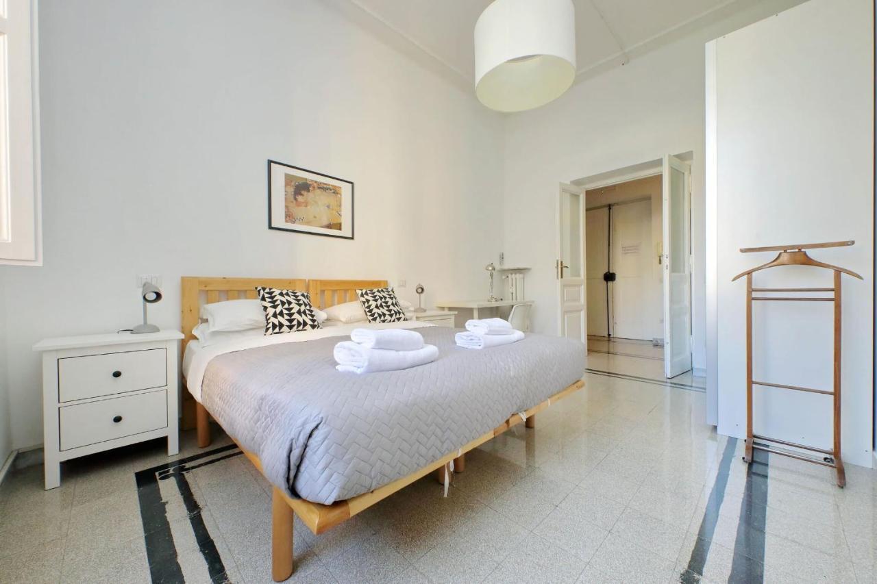 Dandolo In Trastevere Apartment โรม ภายนอก รูปภาพ